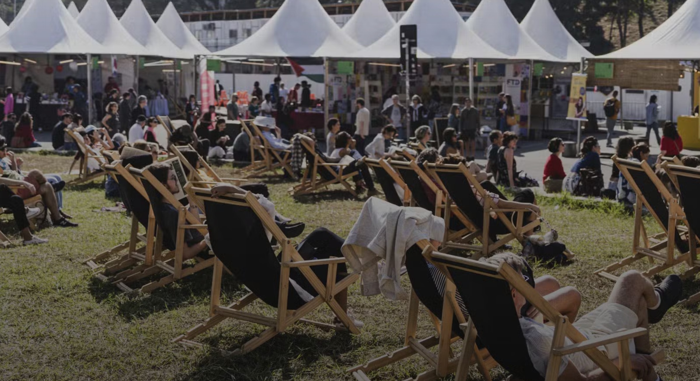 Feira do Livro 2025 abre as páginas hoje no Pacaembu